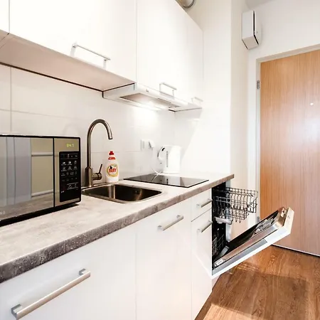 Super Apart Kierbedzia 6/134 Апартаменты *